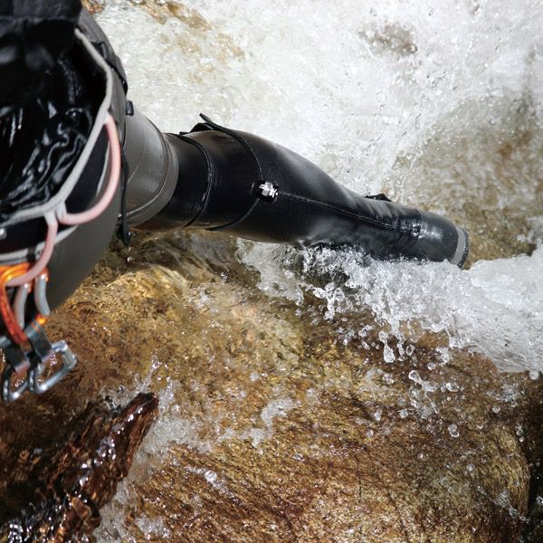 渓流 CRスパッツ＆ソックス | 登山靴のキャラバン公式サイト