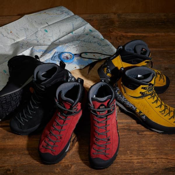 サラテ トレック GT RR | 登山靴のキャラバン公式サイト